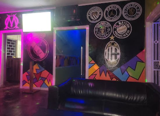 gabon/woleu-ntem-province/bar/kg-space-snack-bar-chez-garnett