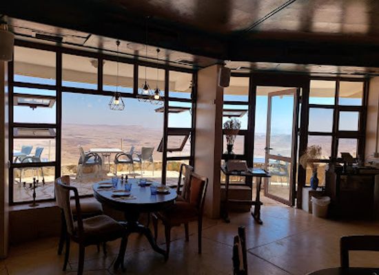israel/negev-desert/bar/zarqa-restaurant