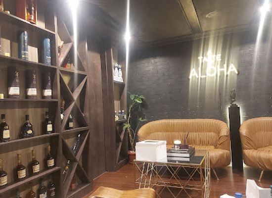 nigeria/jukun/bar/the-wine-cave-lounge