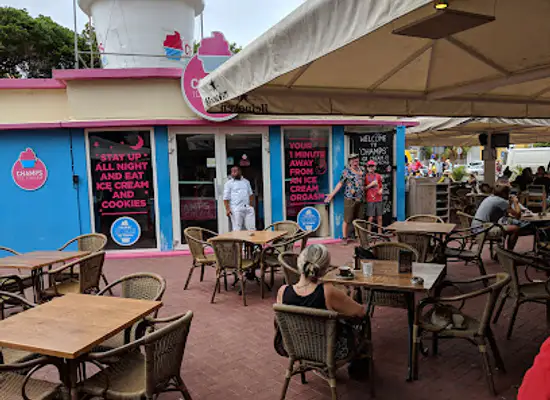 curacao/willemstad/punda/bar/de-buren-curacao