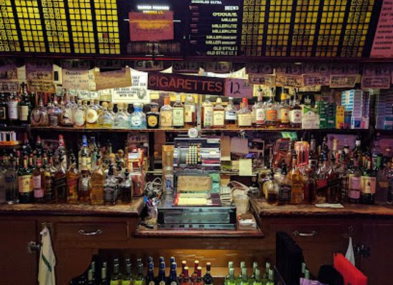 illinois/northern-illinois/bar/richard-s-bar