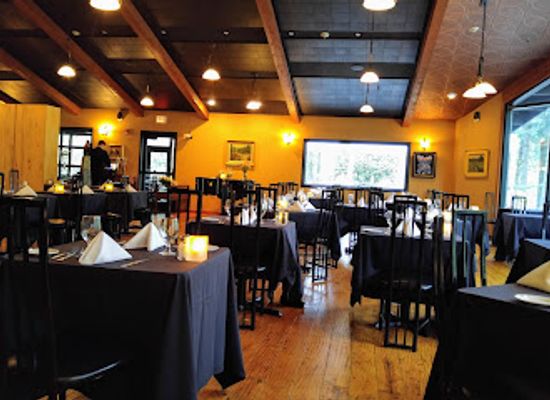 oregon/cascade-mountains/bar/riverview-restaurant