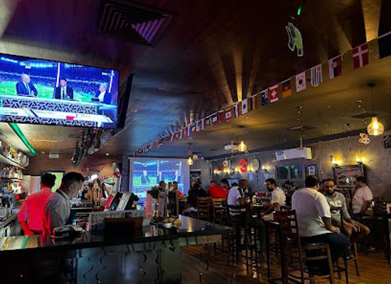 united-arab-emirates/rub-al-khali-empty-quarter/bar/murphy-s-sports-bar