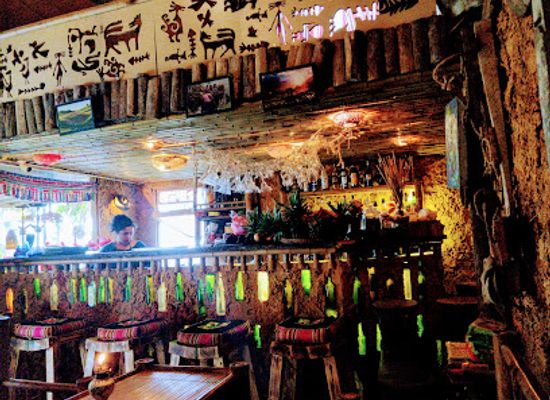 vietnam/sapa/bar/color-bar-sapa