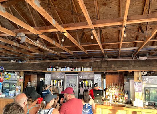 ohio/cleveland/ohio-city/bar/whiskey-island-still-eatery