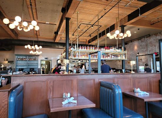 rhode-island/kent-county/bar/iron-works