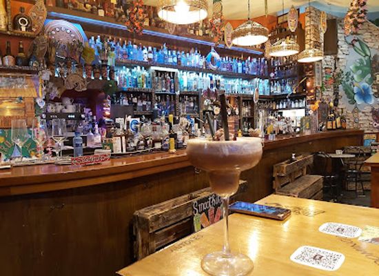 spain/valladolid/bar/roneria-tiki-domingo