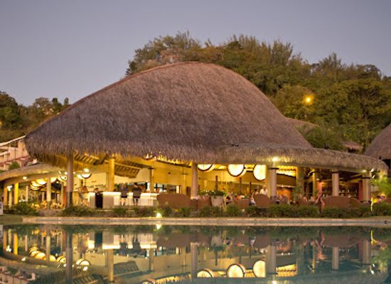 french-polynesia/gambier-islands/bar/le-tahiti-by-pearl-resorts