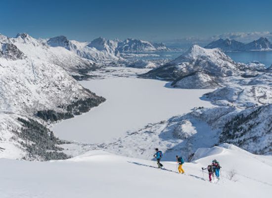 norway/svalbard/bar/northern-alpine-guides