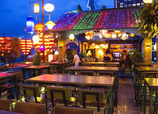 vietnam/southeast/bar/the-view-rooftop-bar
