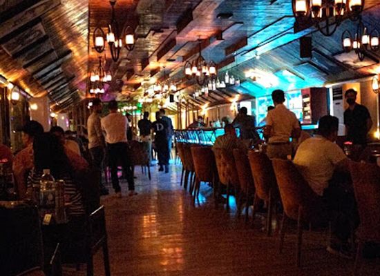 iraq/mesopotamia/bar/d-lounge-restaurant