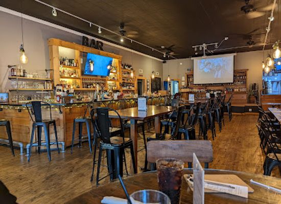 maryland/eastern-shore/bar/oaked-110-whiskey-wine-bar
