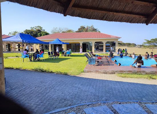 malawi/chinteche/bar/kwidu-luxury-cottage