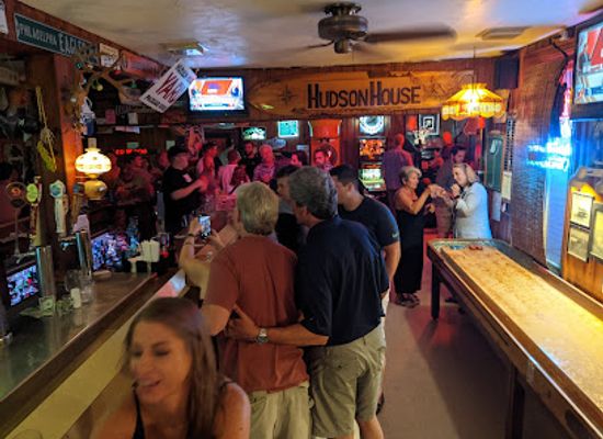 new-jersey/jersey-shore/bar/hudson-house-bar