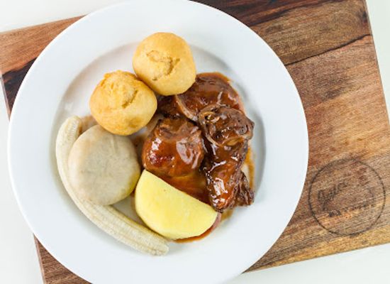 jamaica/morant-bay-area/bar/juici-patties
