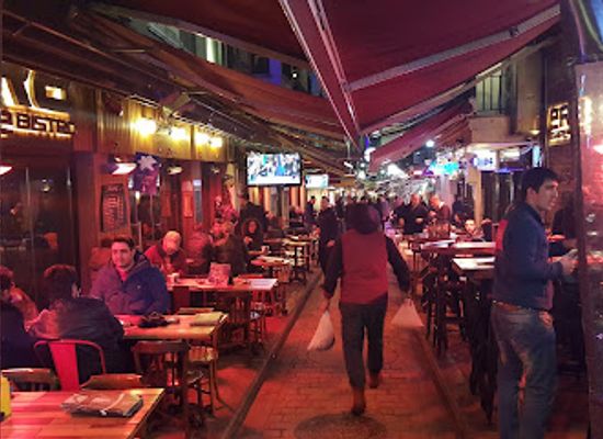 turkiye/istanbul/taksim/bar/arsen-lupen-taksim