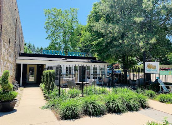 michigan/saugatuck/bar/coastal-society-craft-cocktail-bar-boutique-eatery
