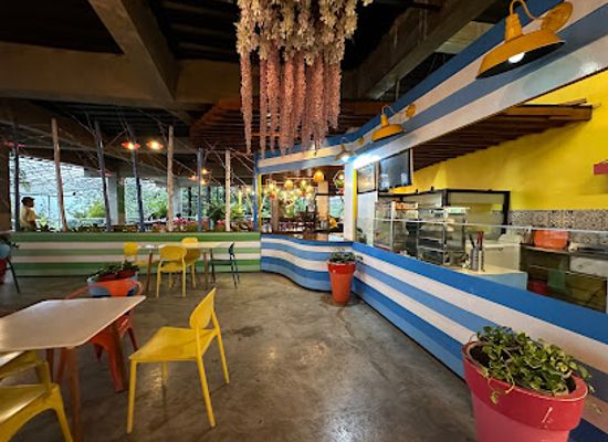philippines/northern-mindanao/bar/skye-bar-music-lounge