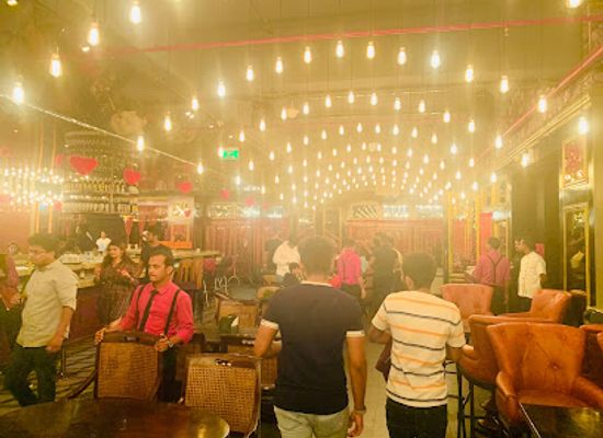 india/maharashtra/bar/lord-of-the-drinks-worli