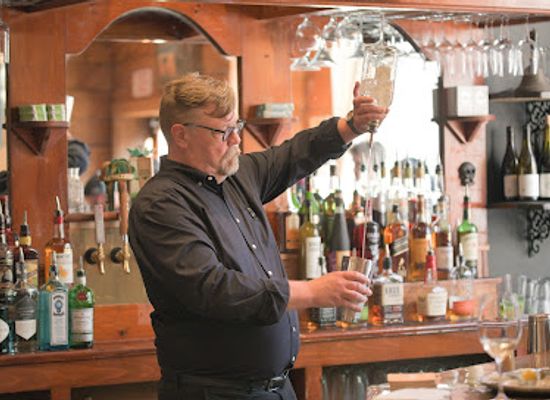 vermont/brattleboro/bar/the-oyster-bar-at-peter-havens