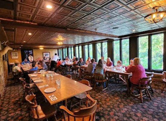 illinois/giant-city-state-park/bar/giant-city-state-park-lodge-restaurant