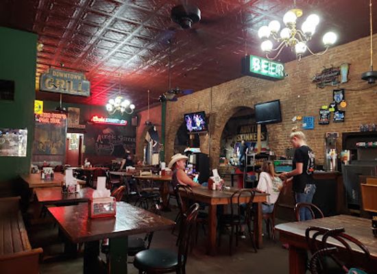 texas/east-texas/bar/auntie-skinner-s-riverboat-club