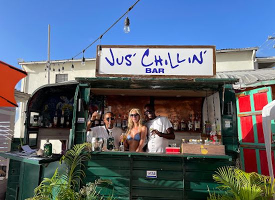 barbados/speightstown/bar/jus-chillin-bar