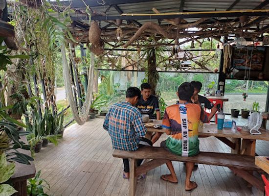 thailand/erawan-national-park/bar/cannabis-cafe-and-bar