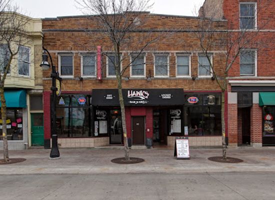 wisconsin/madison/downtown-madison/bar/hawk-s-bar-grill