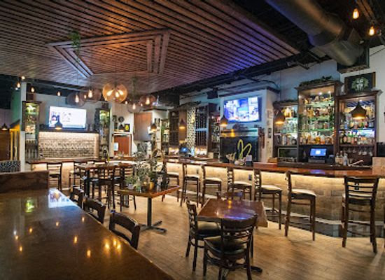 florida/gold-coast/bar/twice-removed