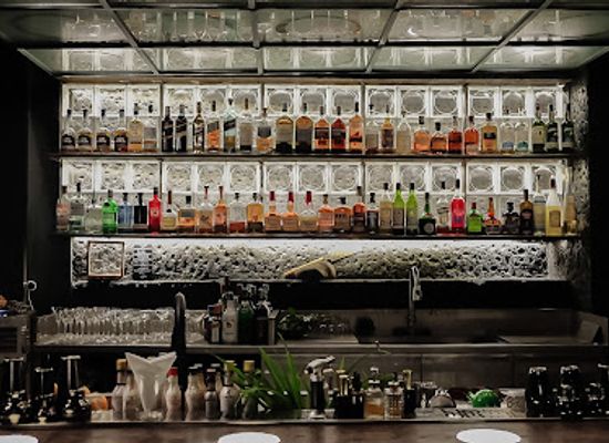 vietnam/da-lat/bar/on-the-rocks-cocktail-bar