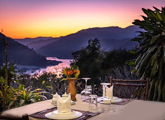laos/sainyabuli-province/bar/sunset-bar-restaurant