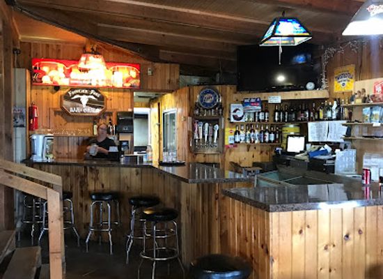 north-dakota/jamestown-reservoir/bar/frontier-fort-camp-ground-bar-grill-gift-shop