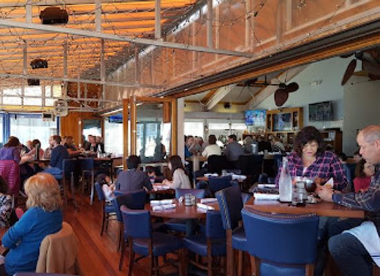 massachusetts/cape-ann/bar/seaport-grille