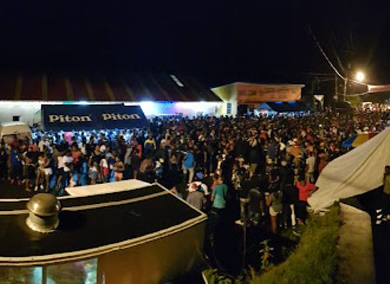 saint-lucia/pitons/bar/cool-joint