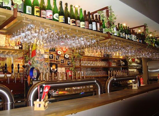 belgium/brussels/brussels-city-center/bar/moeder-lambic-fontainas