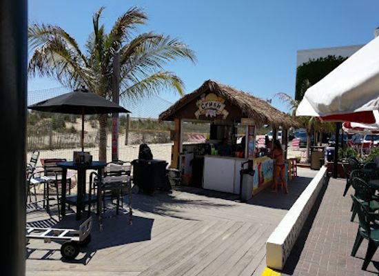 delaware/fenwick-island-state-park/bar/coconuts-beach-bar-grill