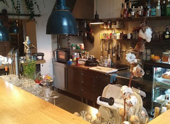 austria/vienna/wahring/bar/oskar-by-takan-s