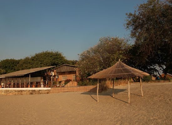 malawi/lake-malawi/bar/nkhotakota-pottery-lodge