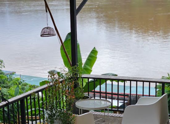 laos/luang-prabang-range/bar/four-twenty-two-luangprabang