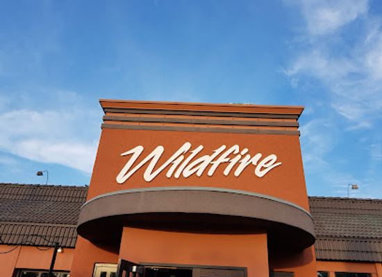 canada/niagara-falls/lundy-s-lane/bar/wildfire-grill-house