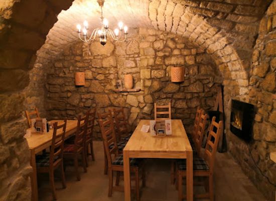 austria/burgenland/bar/st-martin-s-arms