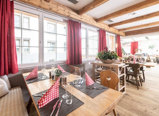 switzerland/lenzerheide/bar/giardino