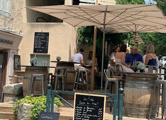 france/luberon/bar/le-tonneau