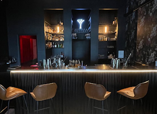 australia/northern-queensland/bar/osk-bar