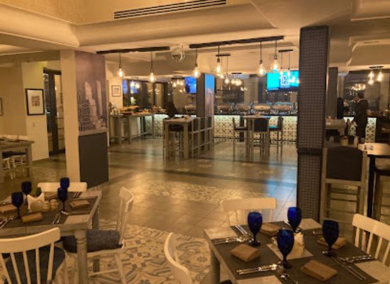 jordan/wadi-araba/bar/black-iris-rooftop