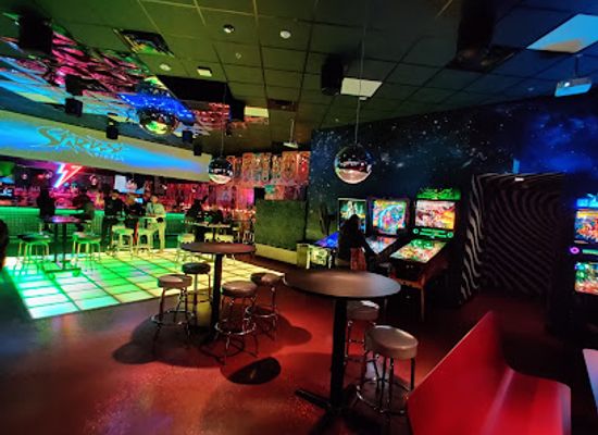 arizona/phoenix/bar/stardust-pinbar