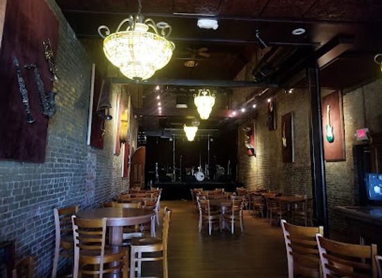 ohio/marietta/bar/the-adelphia-music-hall