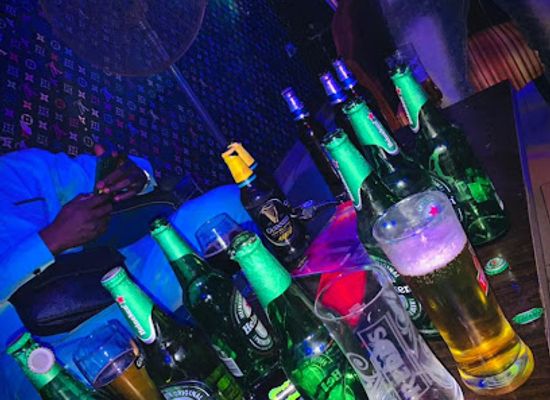 nigeria/south-west/bar/dejavu-lounge-restaurant-and-bar