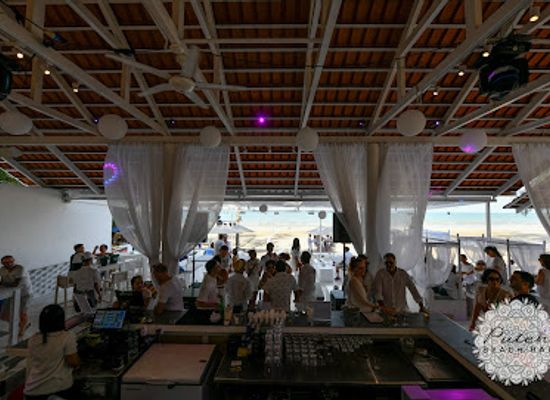 malaysia/pahang/bar/puteh-beach-bar